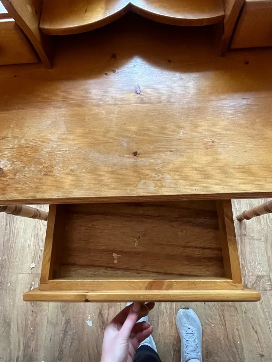 Dressing Table - Image 4