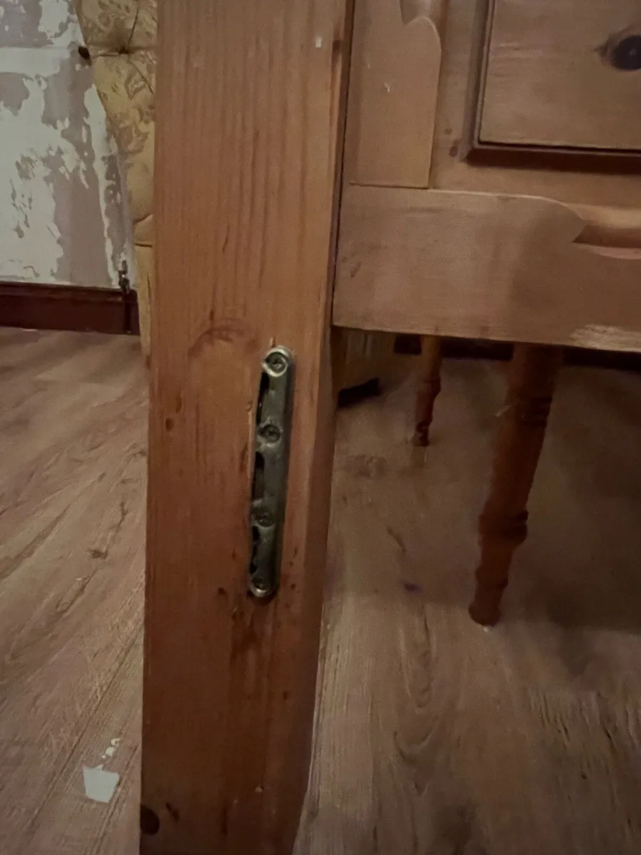 King sized bed headboard - Image 3