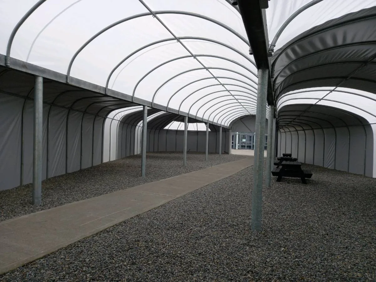 Flock housing - Image 2