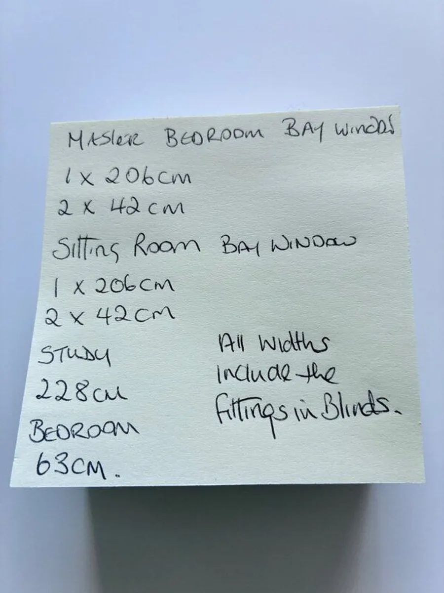 Front of house blinds - Image 4