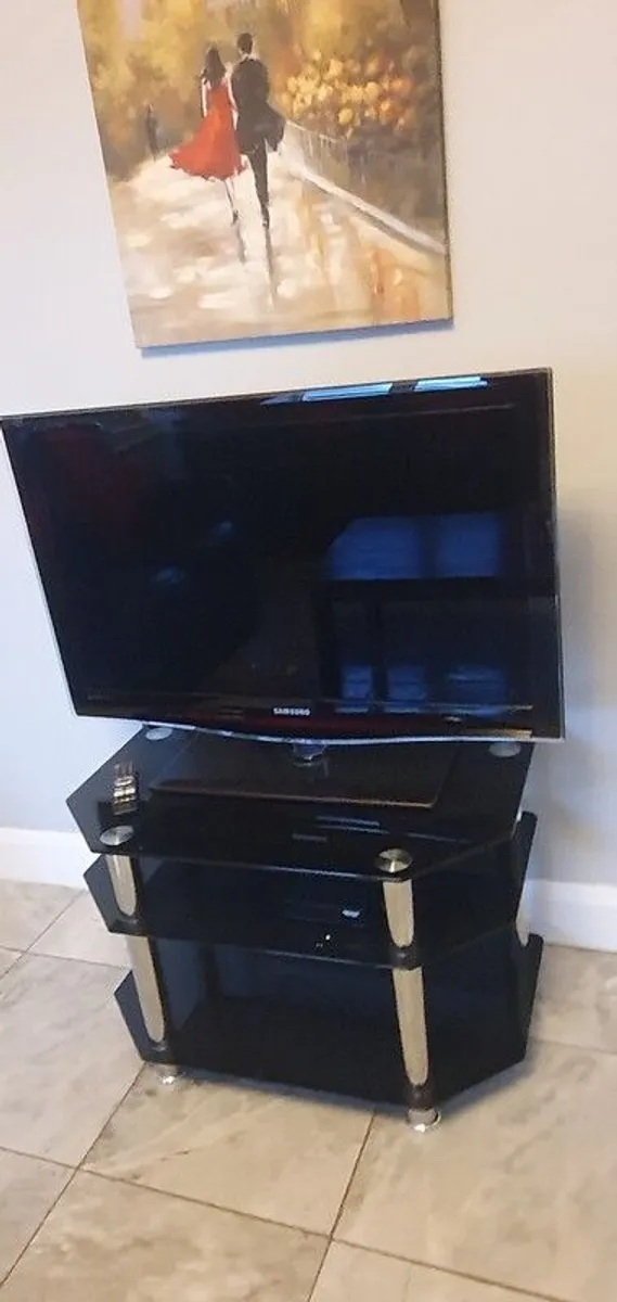 TV Stand - Image 3