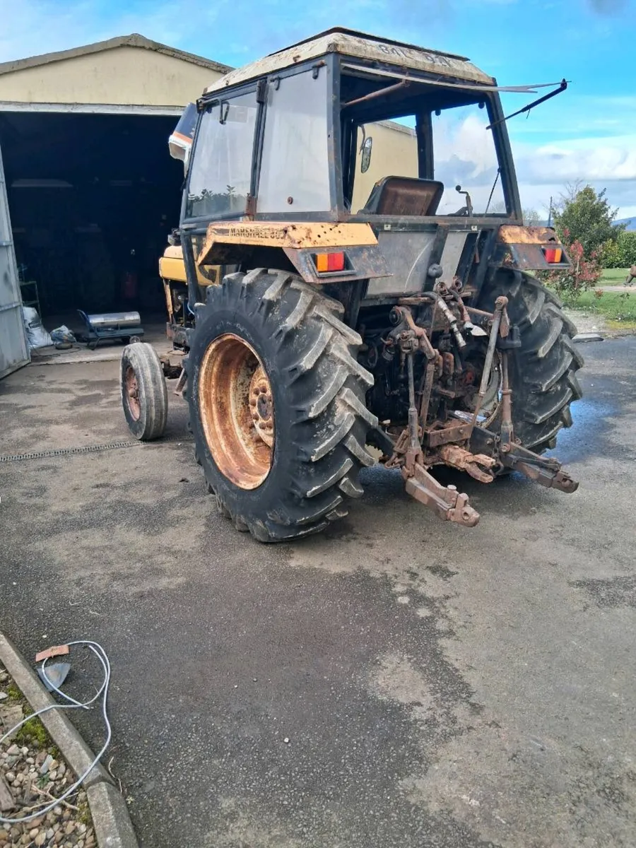 Marshall 802 - Image 1