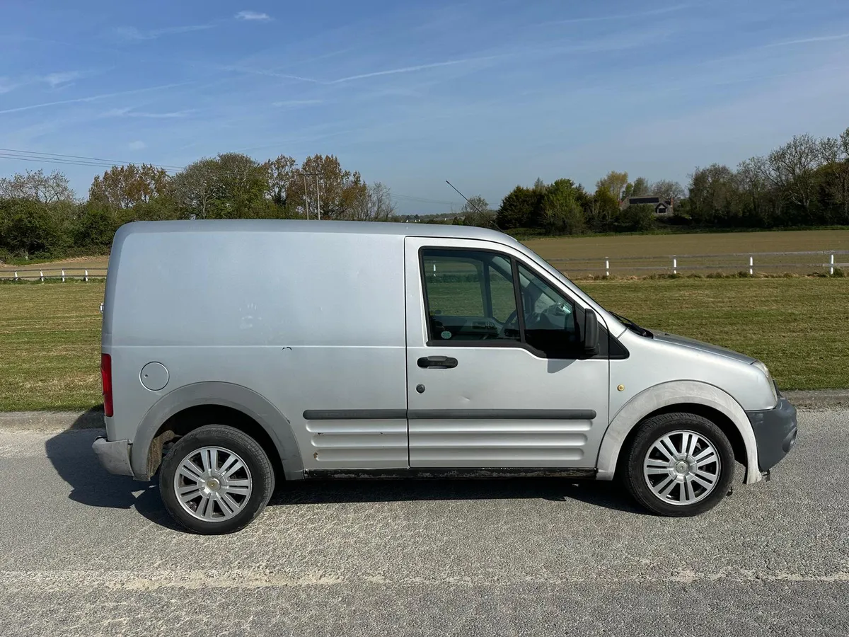 Ford Transit 2011 Cvrt10/26 - Image 2