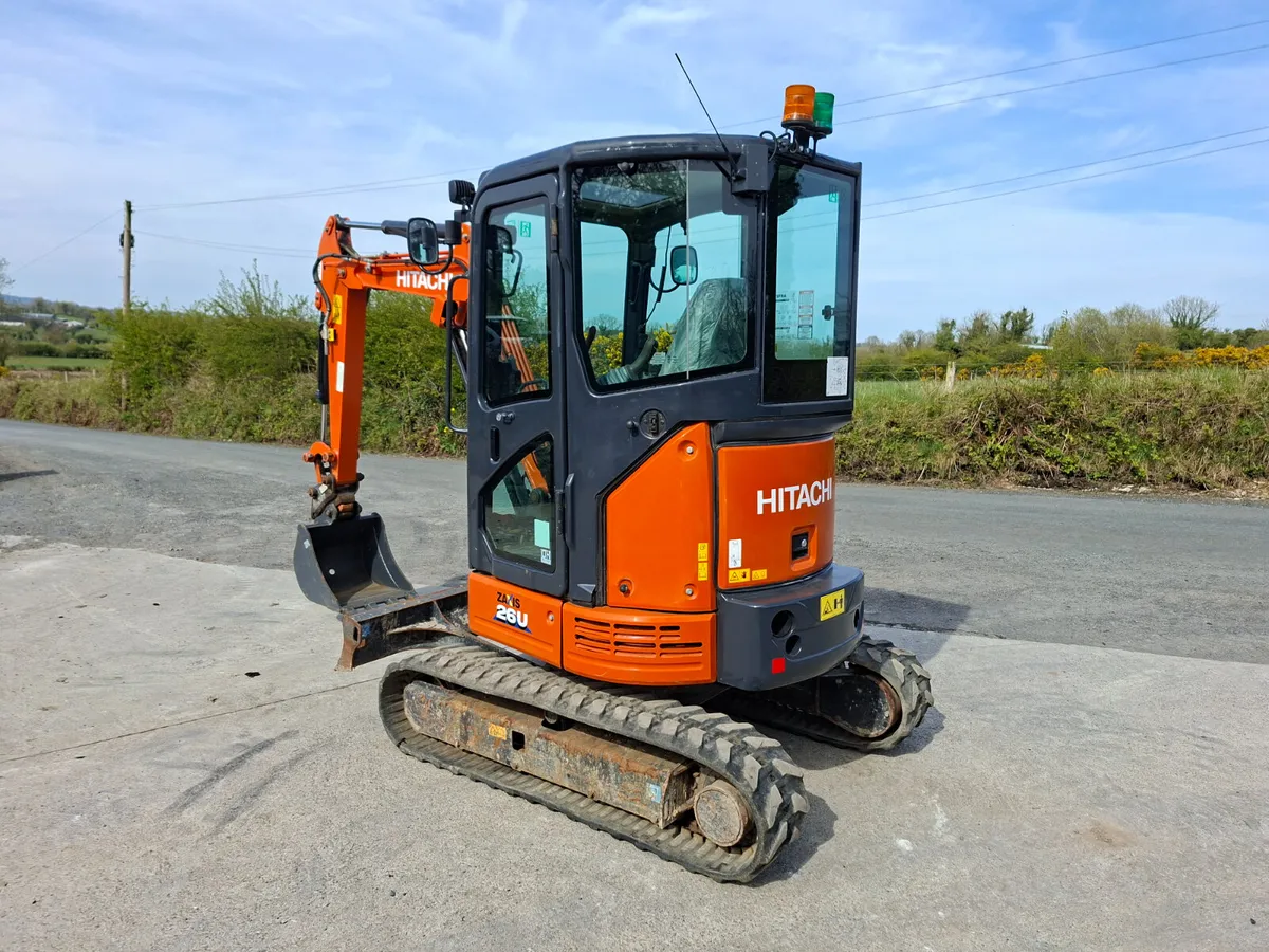 2023 Hitachi 26u.6 - Image 3
