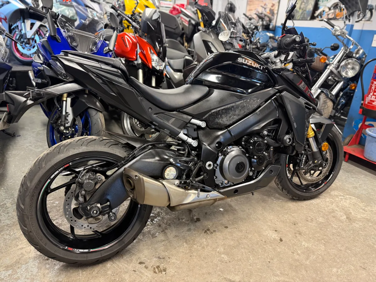 2022 Suzuki GSX-S1000 - Image 3