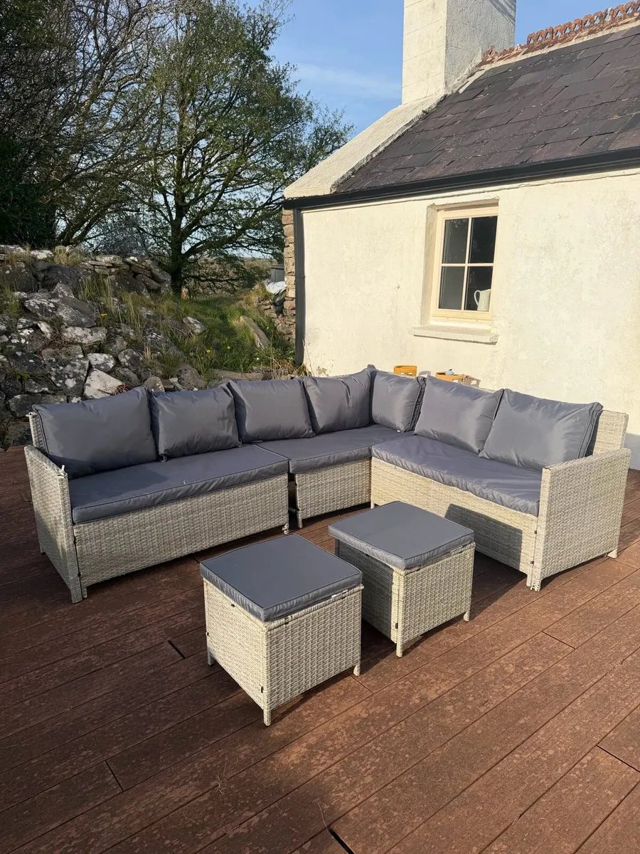Garden Furniture - Image 2