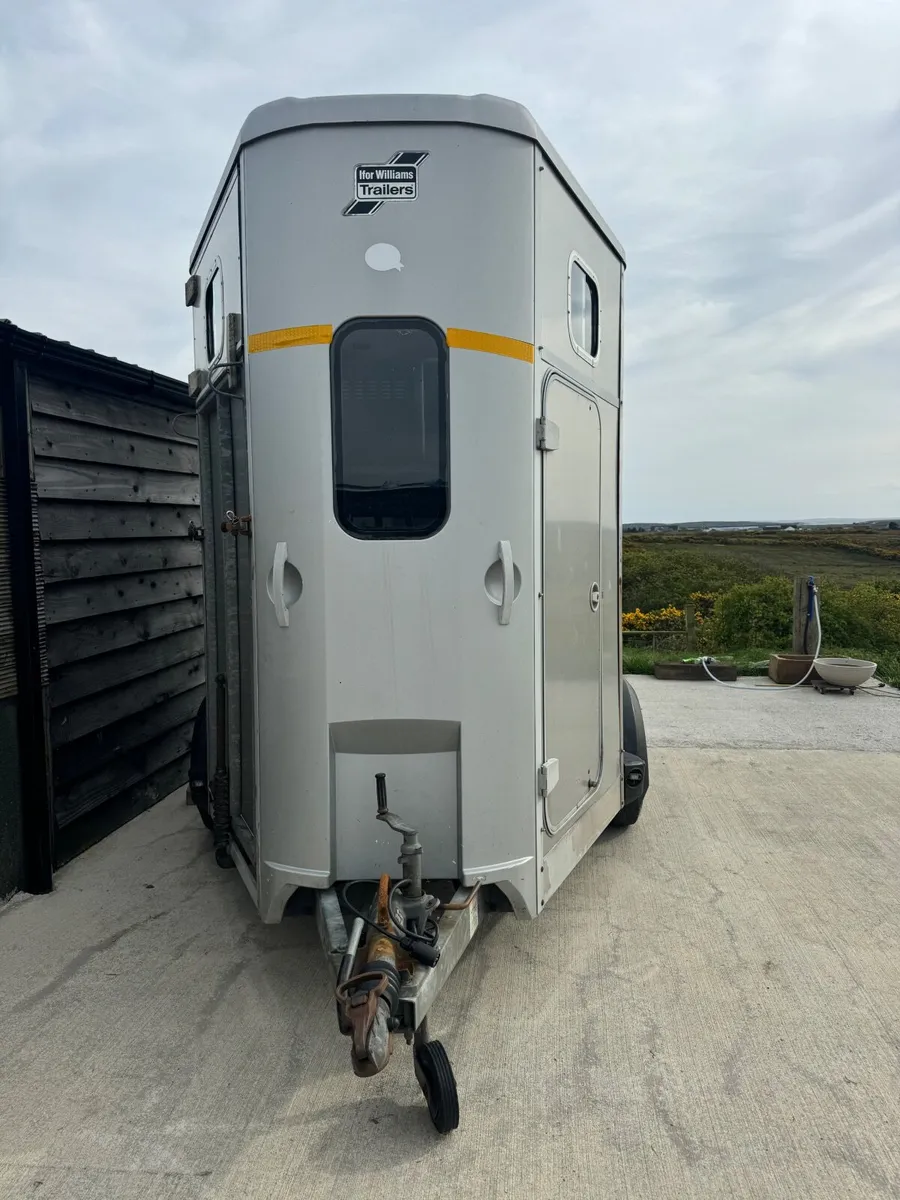 Ifor Williams 506 Horsebox - Image 4