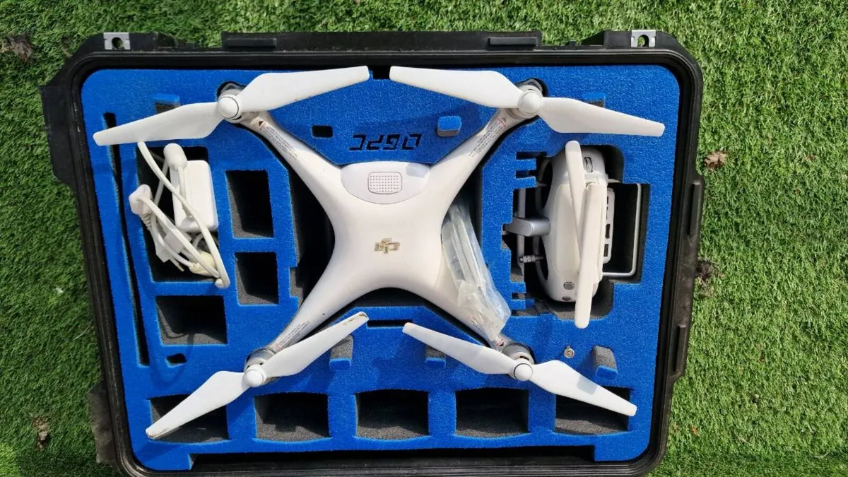 Dji phantom 4 pro - Image 1