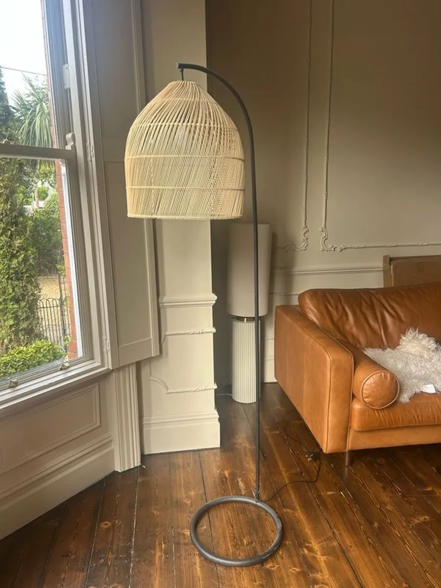 floor lamp - Image 4