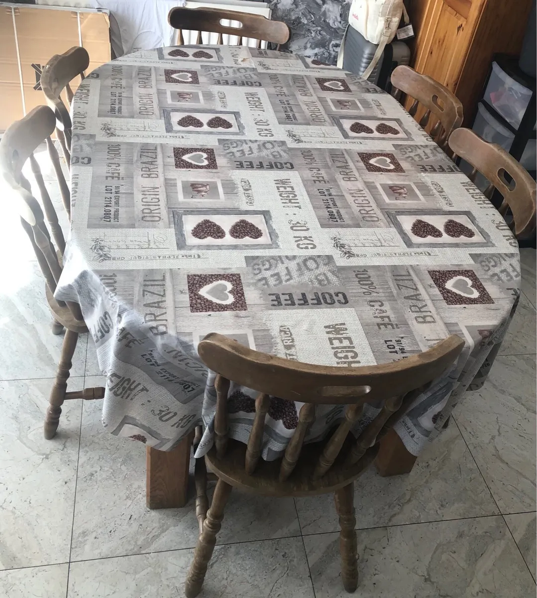 Table and 6 chairs - Image 2