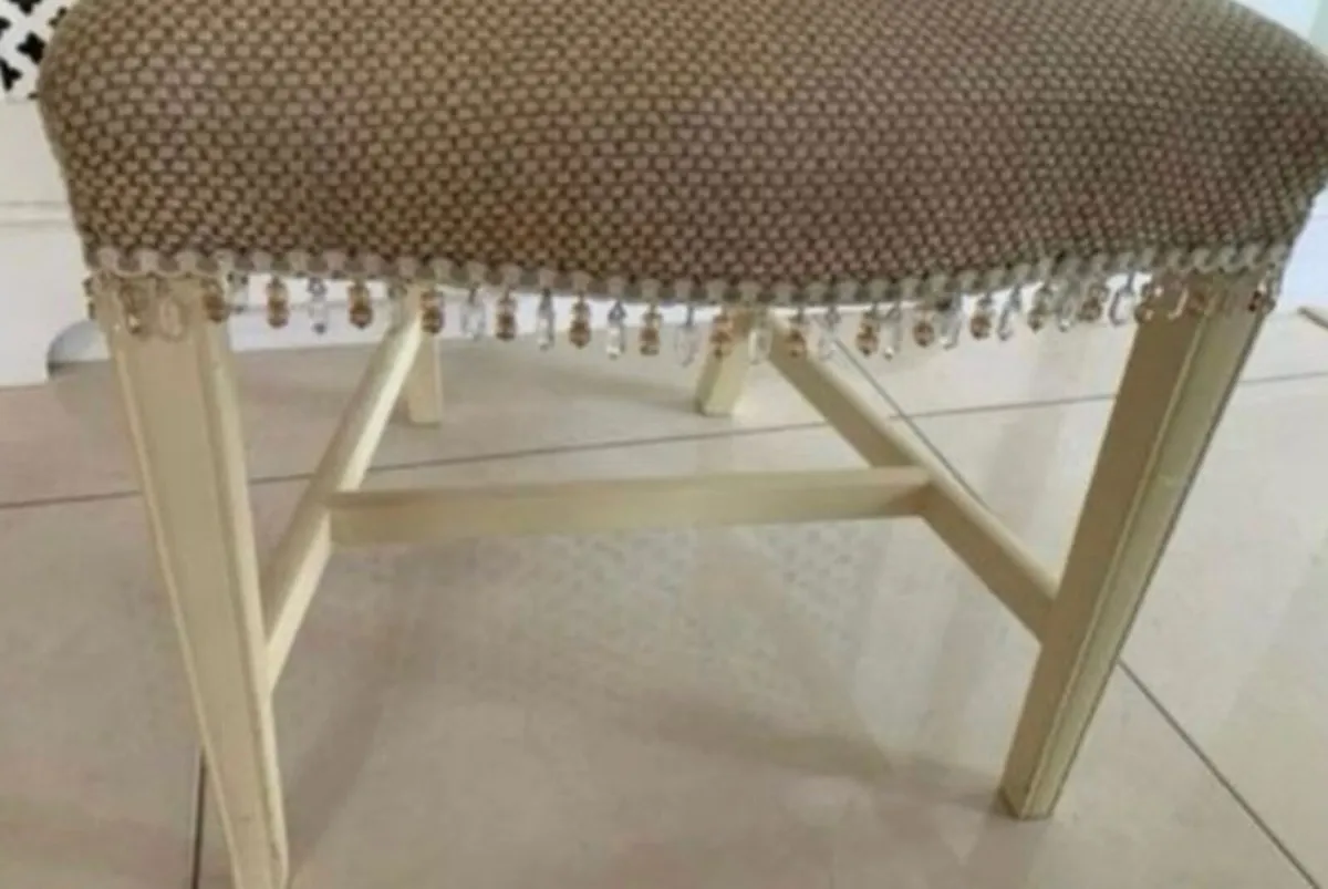 Hepplewhite Style Chair - Image 3