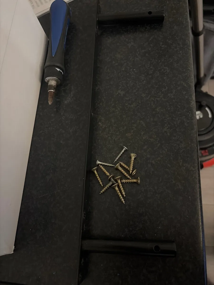 White shelf - Image 2