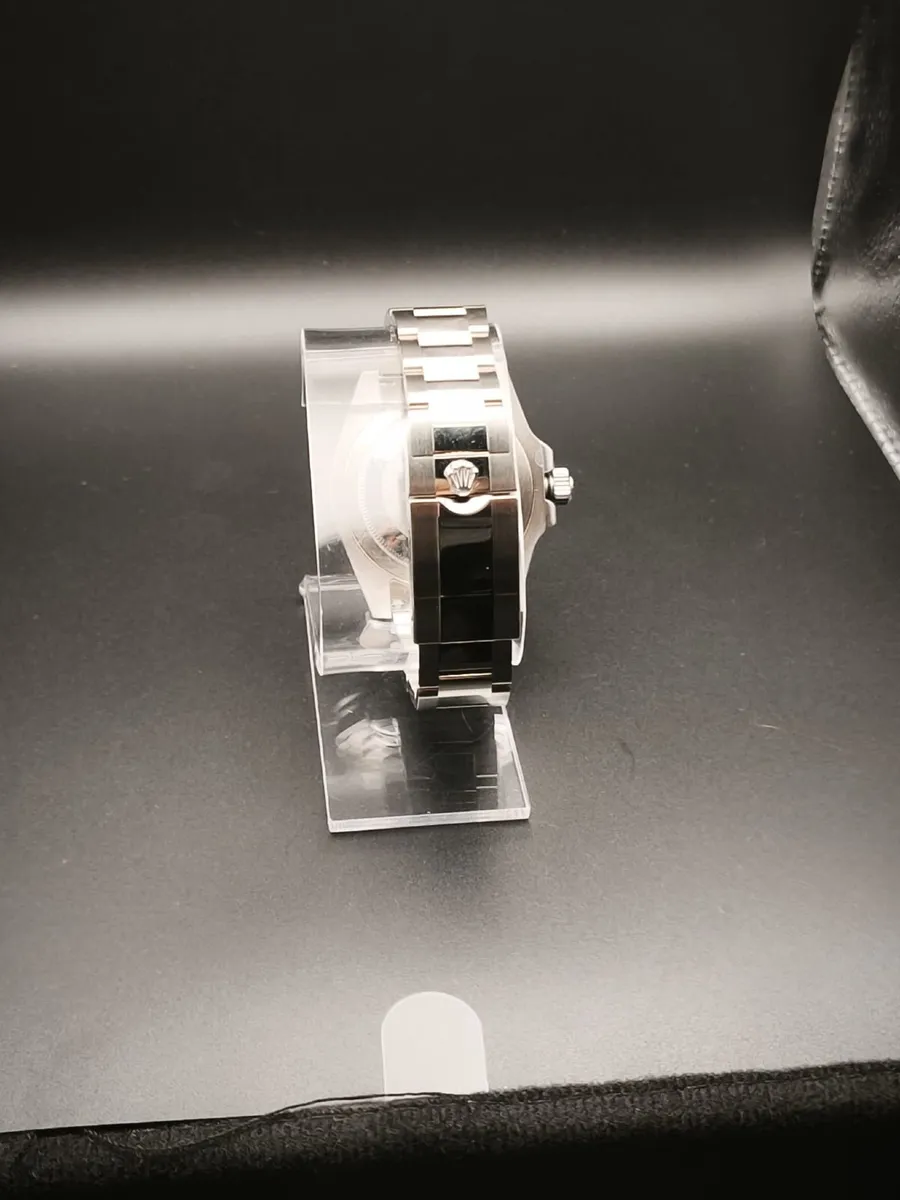 Rolex GMT Master ii Bruce Wayne - Image 2