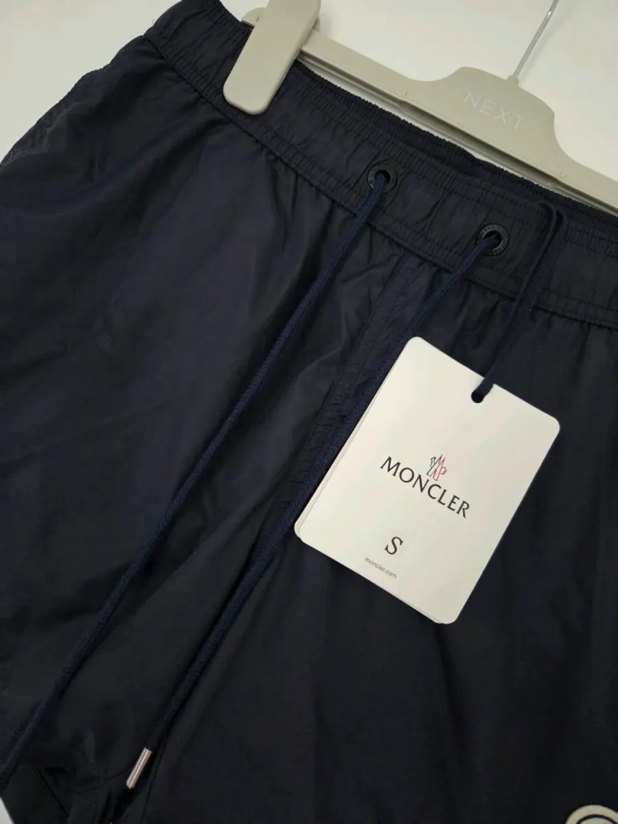Small, Brand-New with Tags Mens Moncler Navy Blue - Image 3