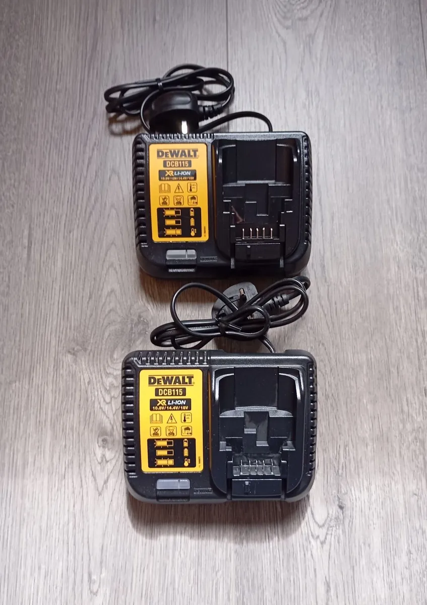 DeWalt dcb115 Chargers (New)
