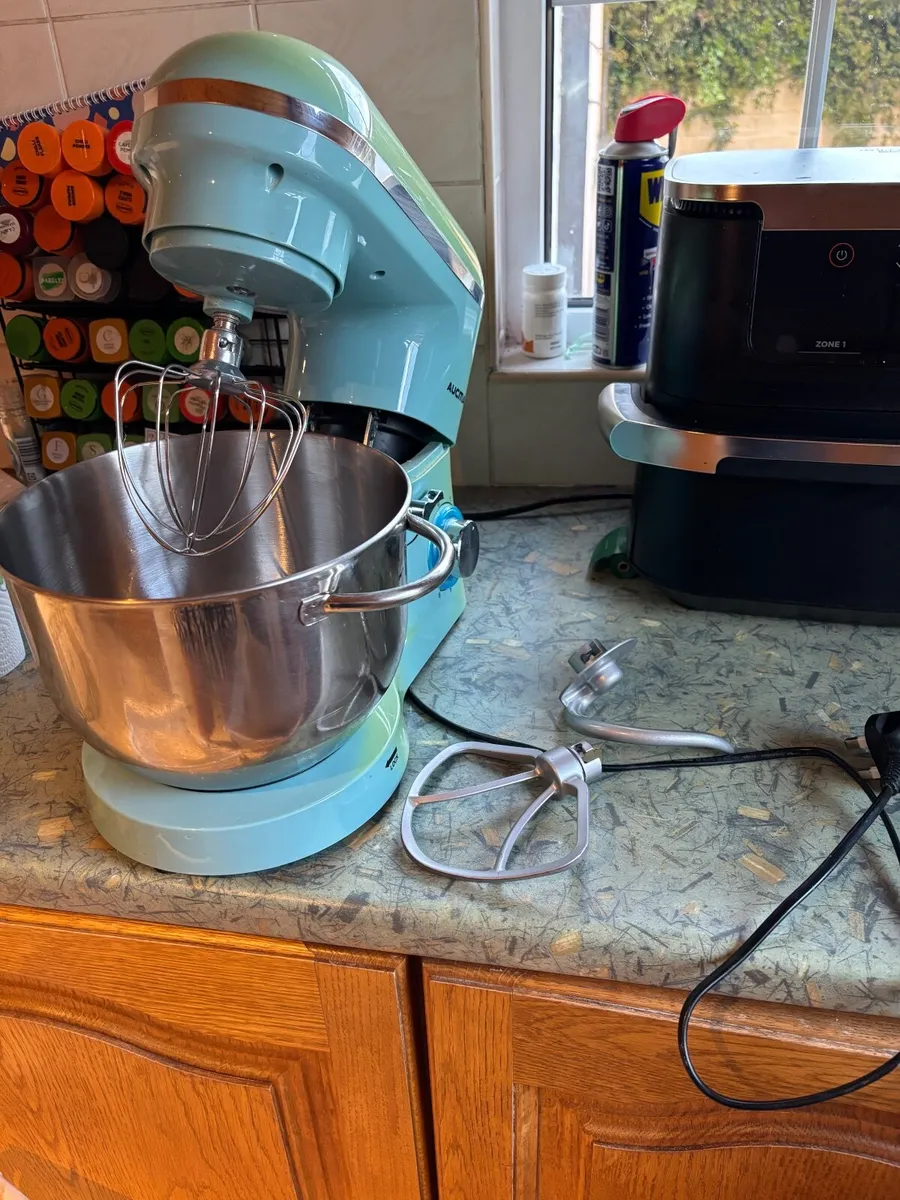 Kitchenaid stand mixer - Image 2