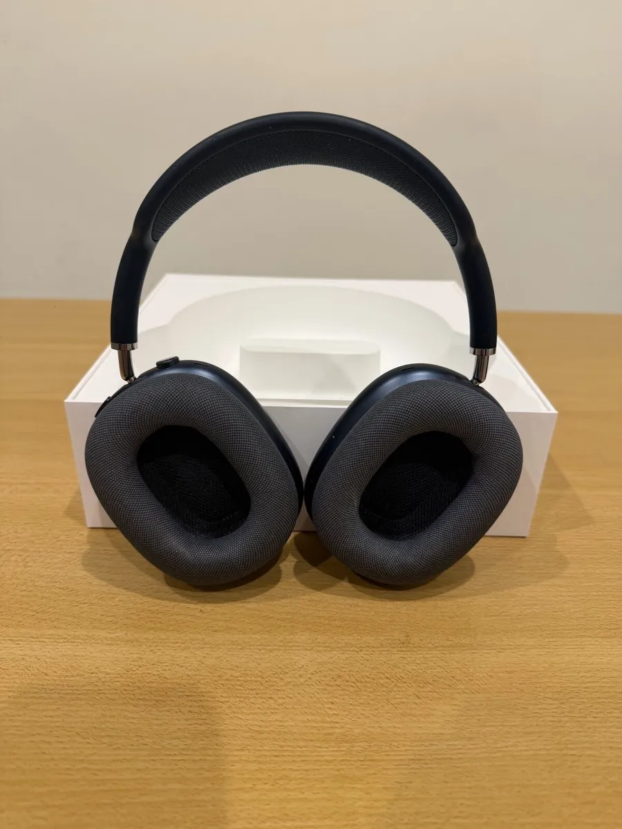 AirPods Max USB-C (2nd Gen) Midnight - MINT - Image 2