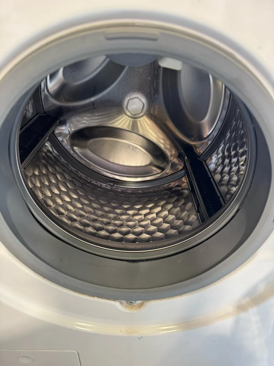 Miele Washing Machine - Image 2