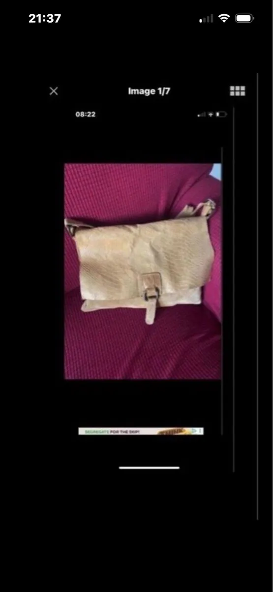 Leather shoulder bag - Image 1