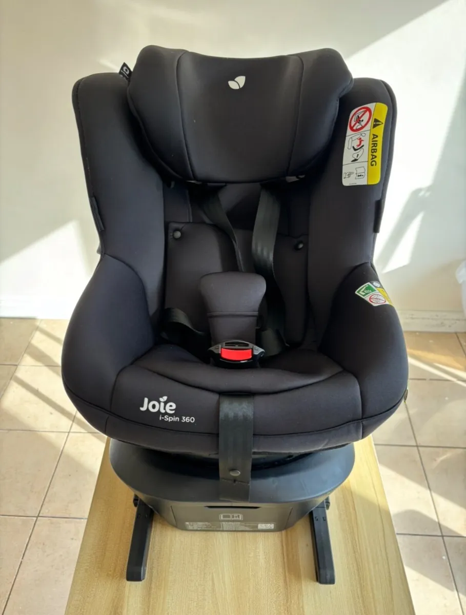 Car Seat - Image 1