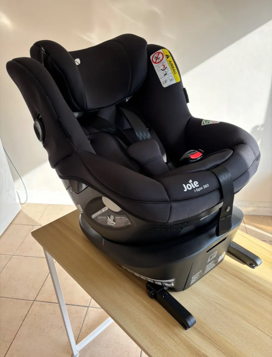 Car Seat - Image 3