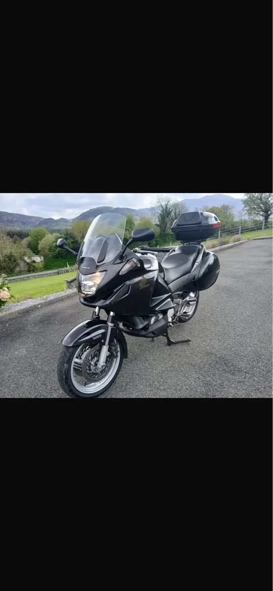 Honda Deauville 700 NT - Image 1