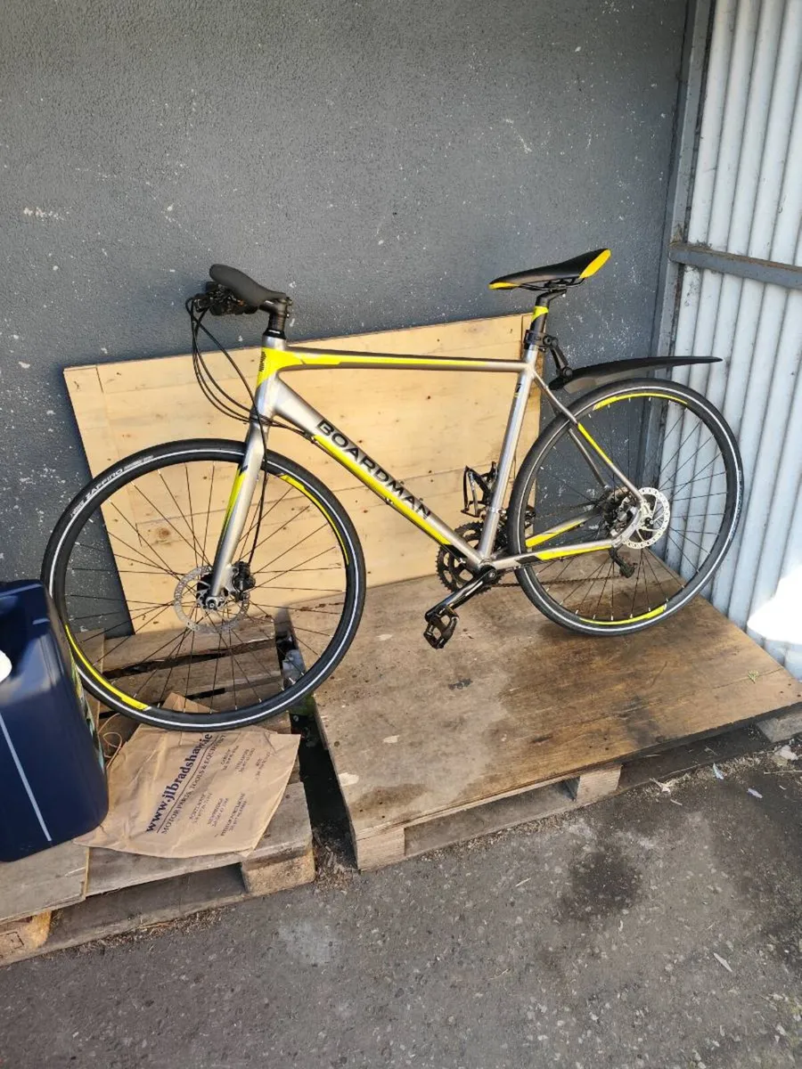 Hybrid Road Bike (LARGE FRAME) - Image 1