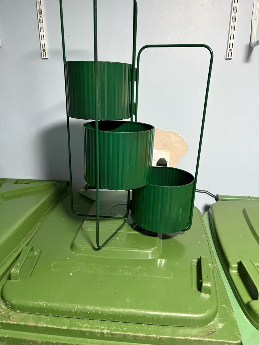 Flower pots - Image 2