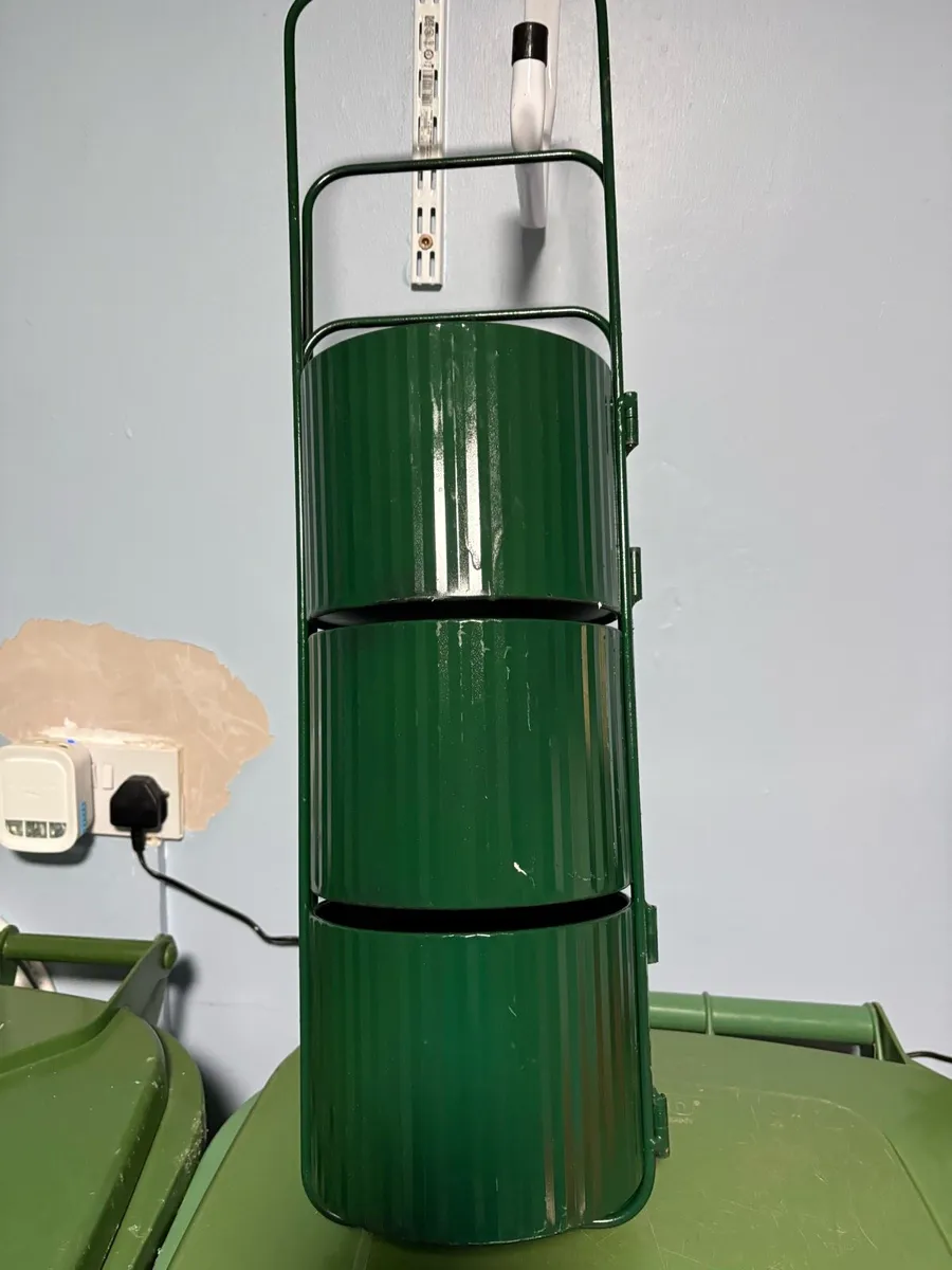 Flower pots - Image 3