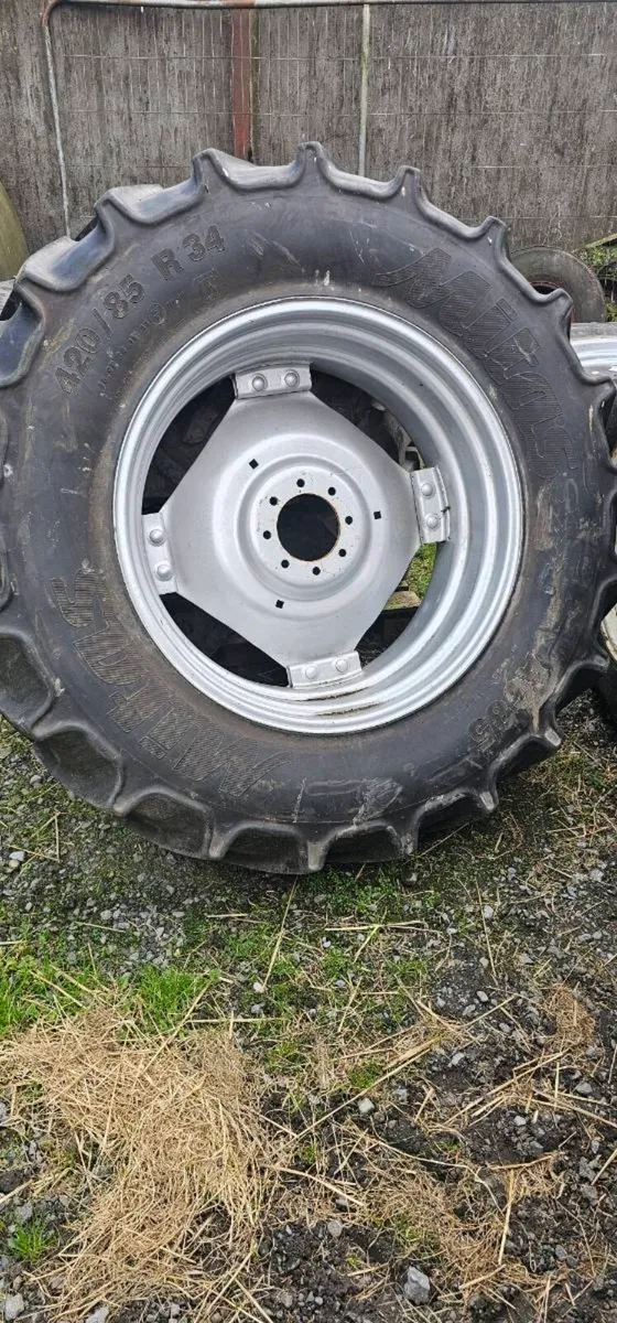 Wheels/tyres - Image 1