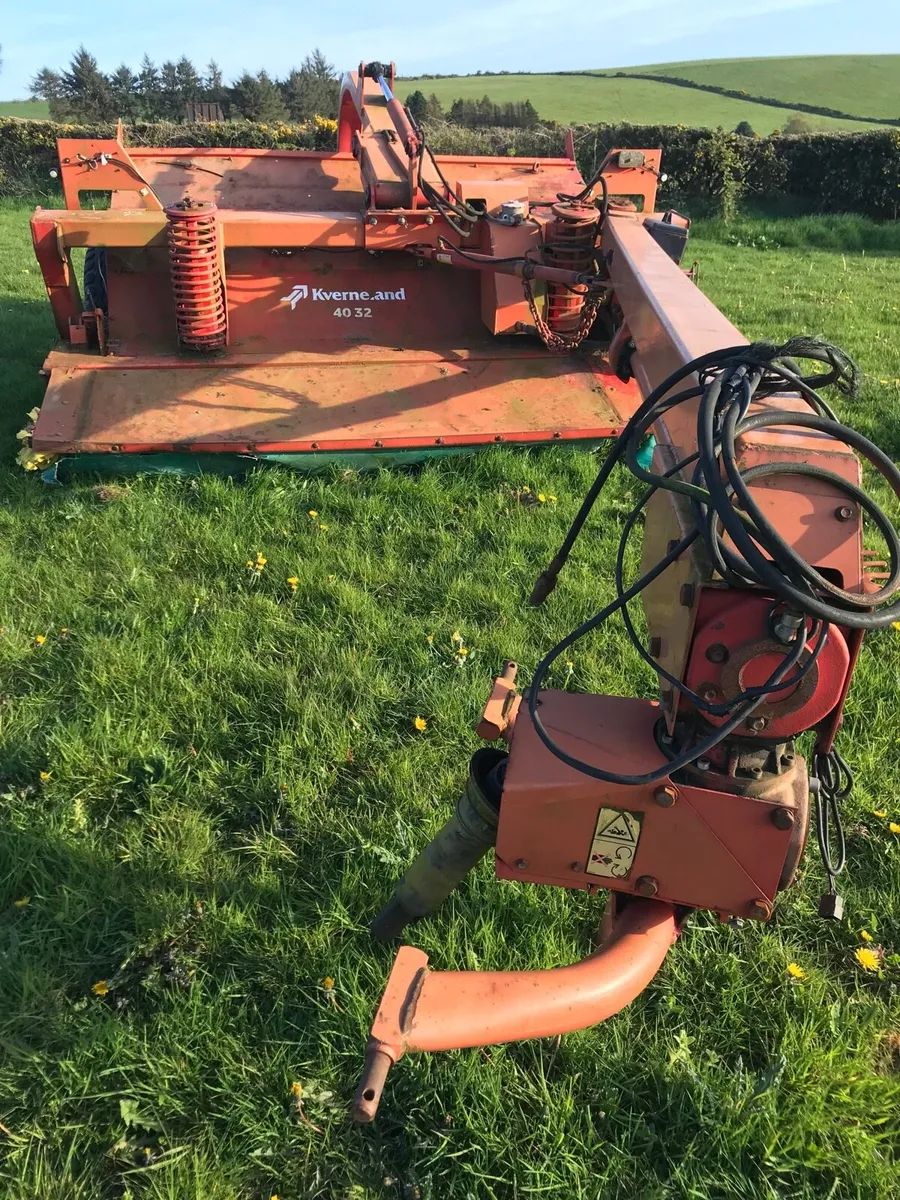 Kverneland 40 32 Mower - Image 1