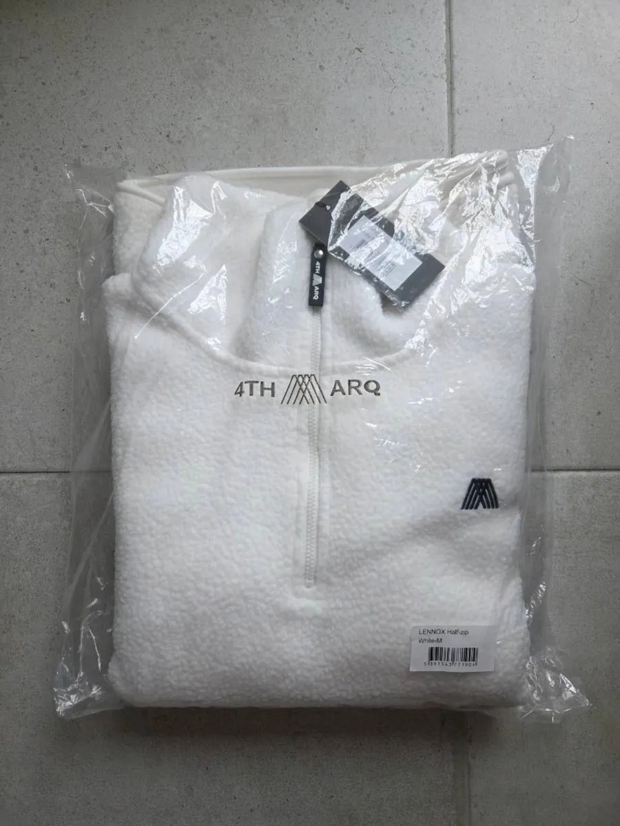 Medium, With Tags 4th Arq White Lennox Half Zip - Image 1