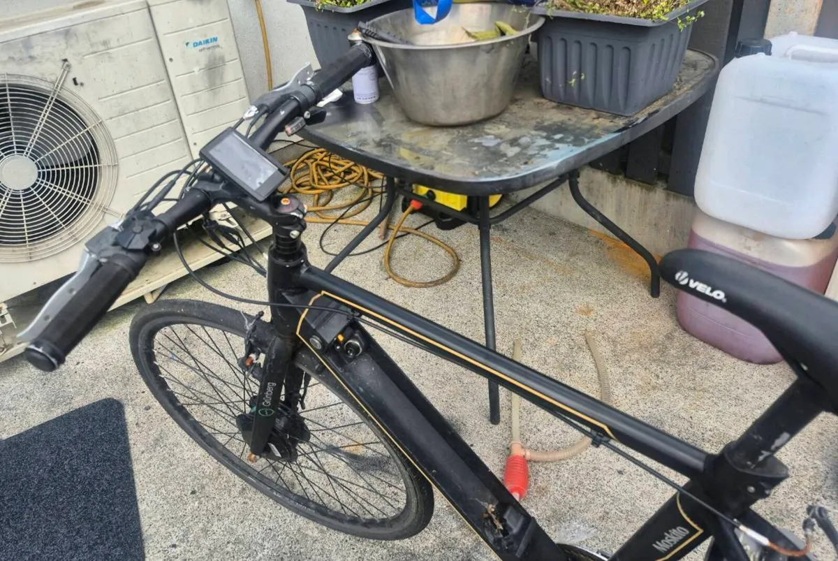 ADULTS ELECTRICAL BIKE PARTS REPAIR HAS NO BATTERY - Image 3