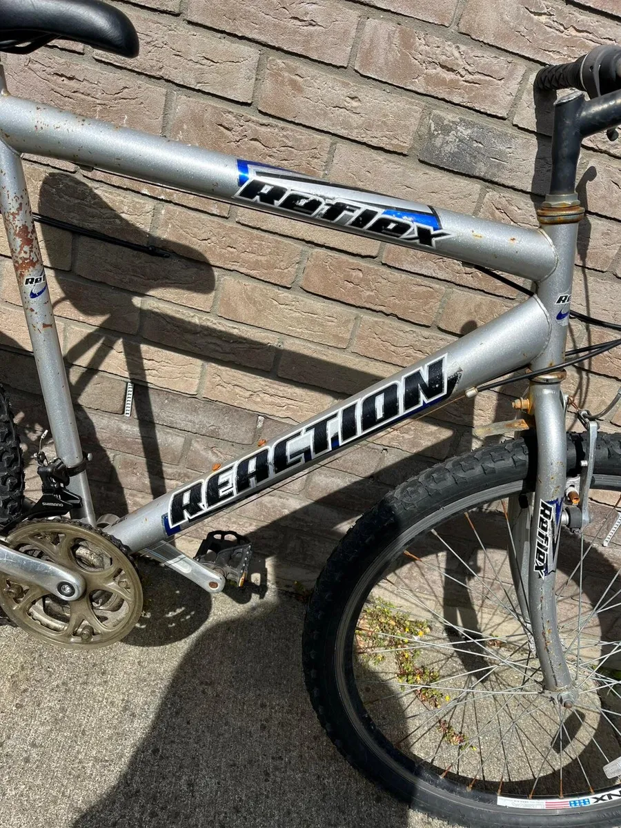 ADULTS BIKE 20" FRAME/IN GOOD WORKING CONDITION - Image 4