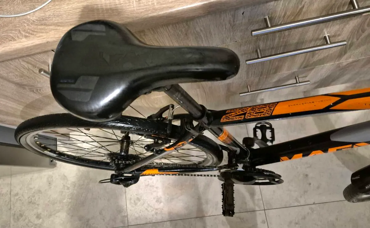 ADULTS MAGNETIC BIKE 20-IN FRAME  27.5 MTB MEDIUM - Image 3