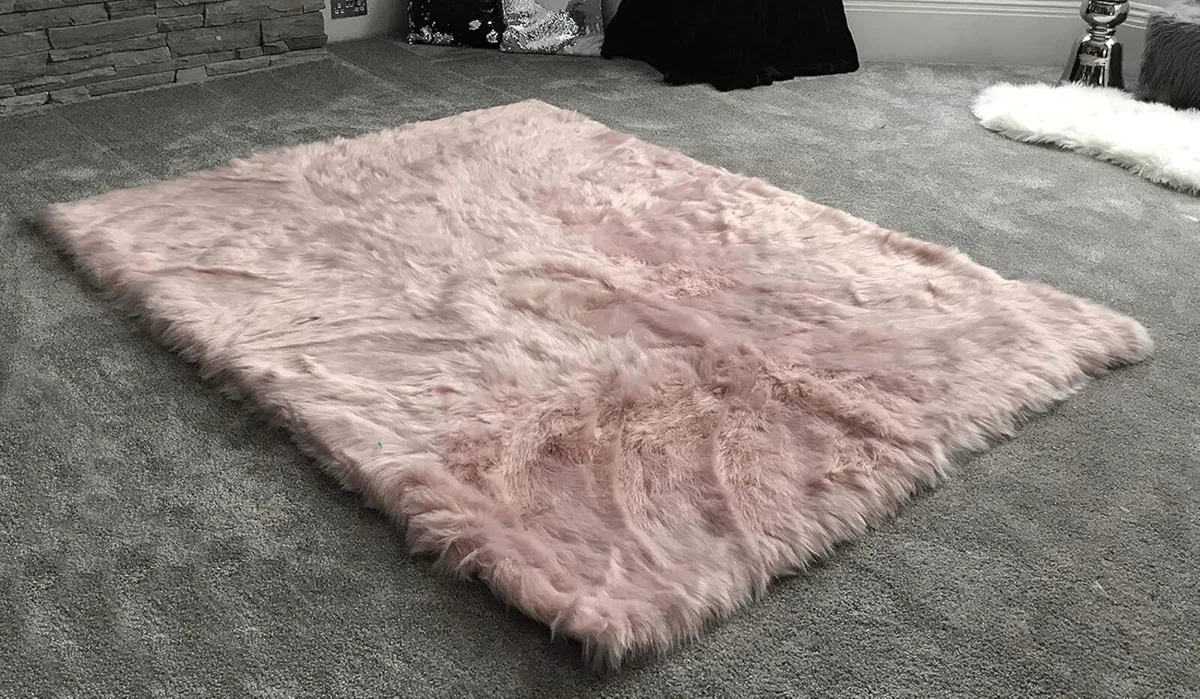 Over Size Super Soft Fluffy Sheepskin PLAIN Faux - Image 2