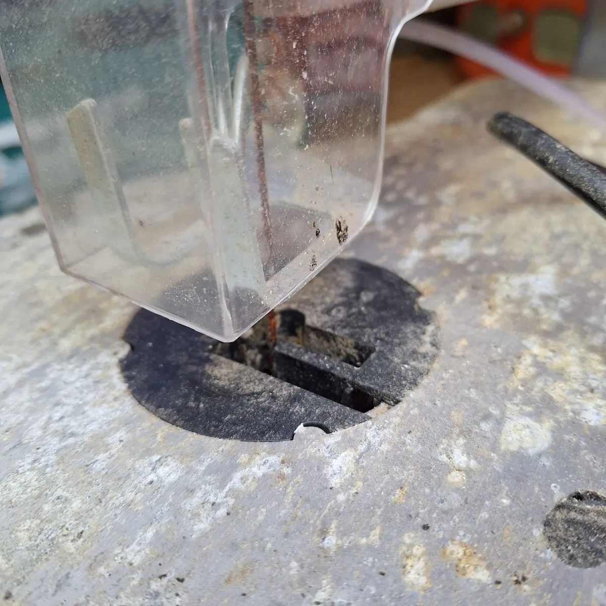 Variable Speed Scroll Saw with Flexible Drive Shaf - Image 3