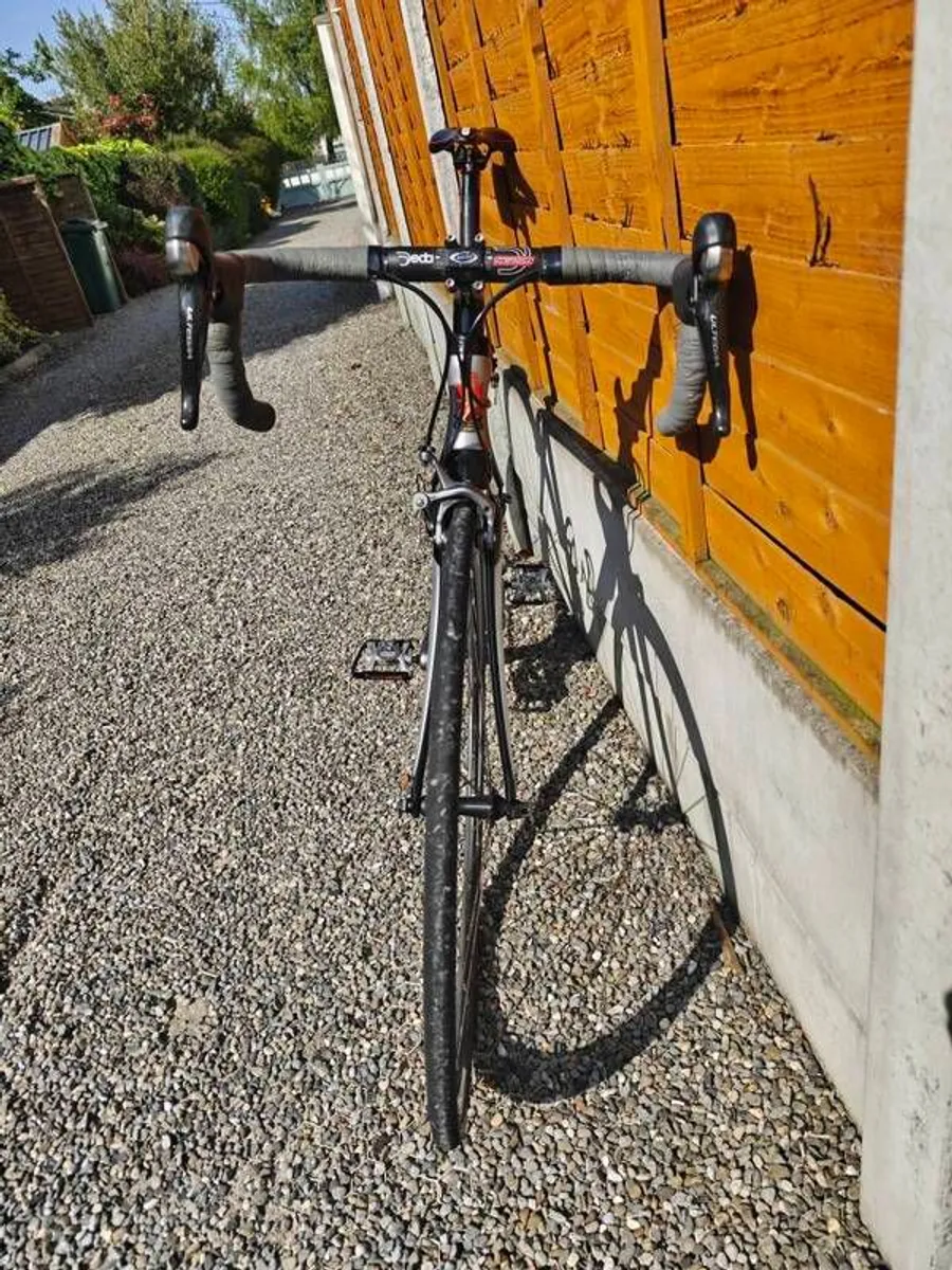 Holdsworth Stelvio Road Bike, Medium Carbon Frame, Shimano Ultegra 10-Speed - Image 3