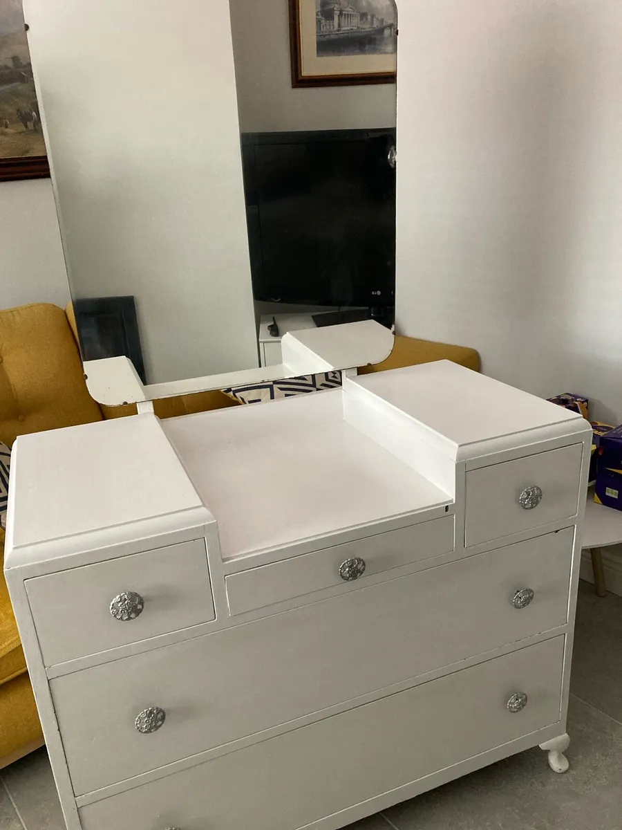 Dressing table - Image 2