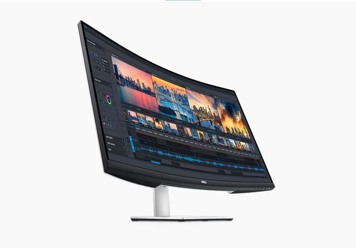 Dell 32" Curved 4K UHD Monitor - Image 1