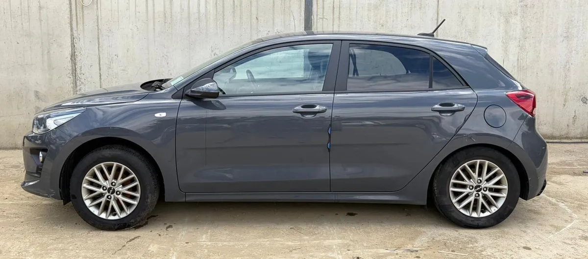 2023 Kia Rio for part - Image 2
