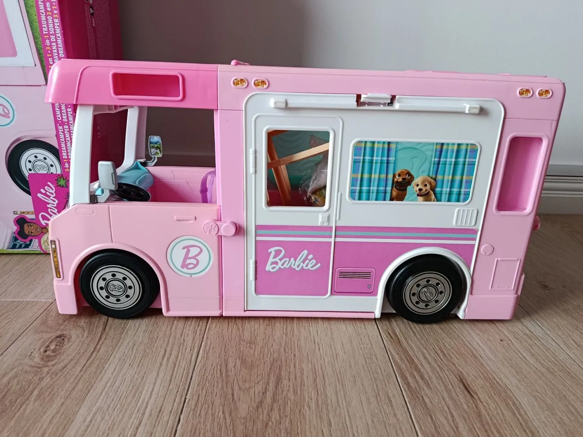 Barbie Campervan - Image 1