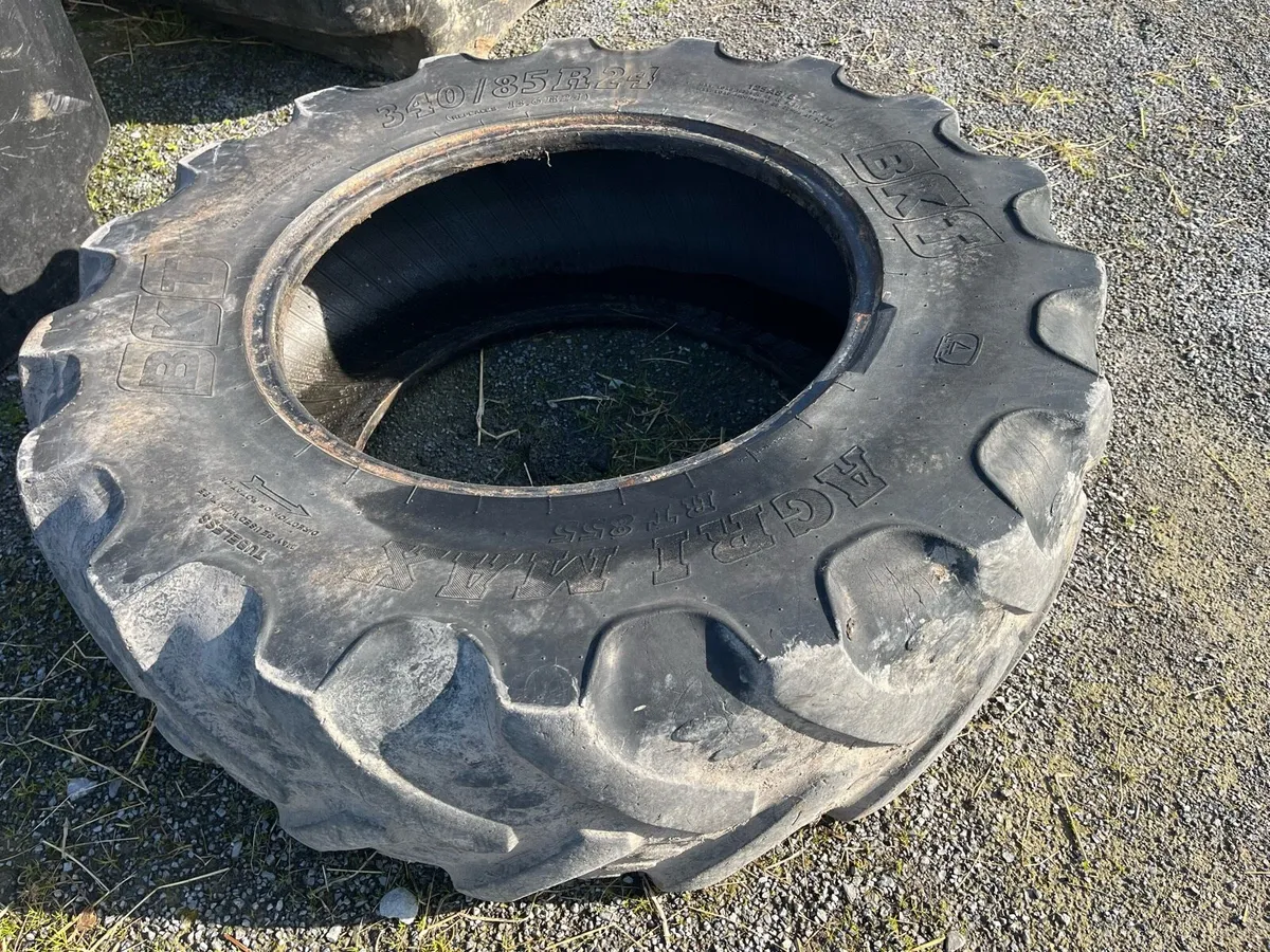 Tractor tyres - Image 4