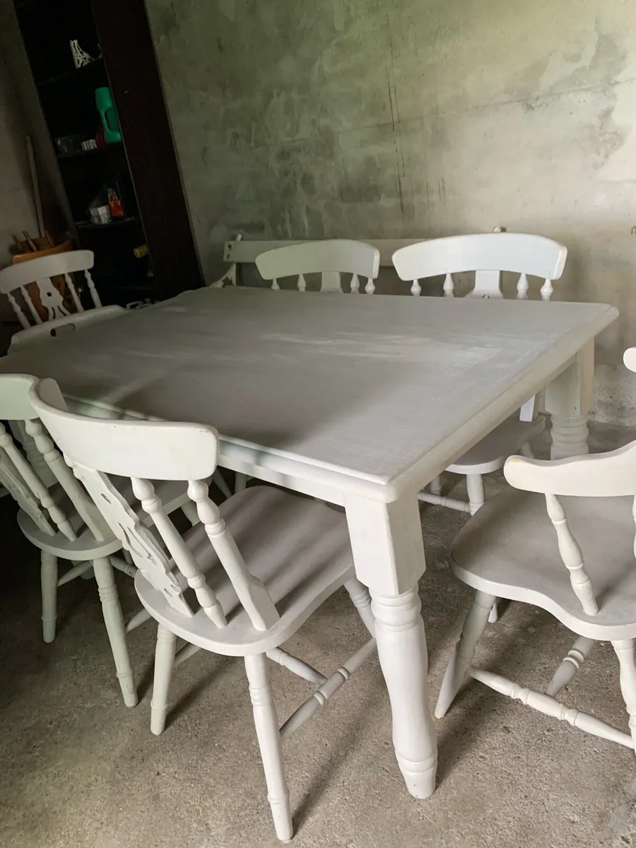 Dining Table & Chairs - Image 1
