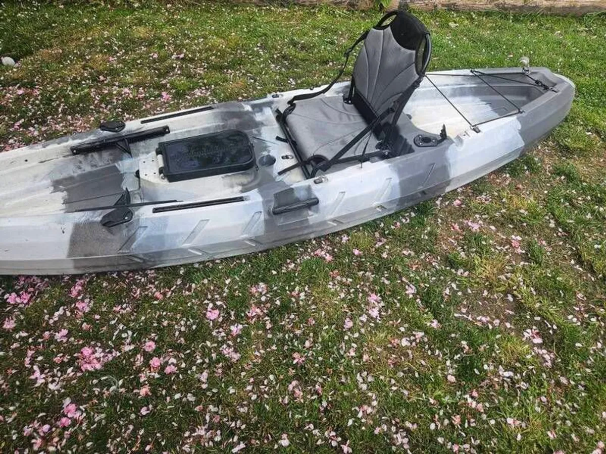 Mcg 10 foot Kayak - Image 2