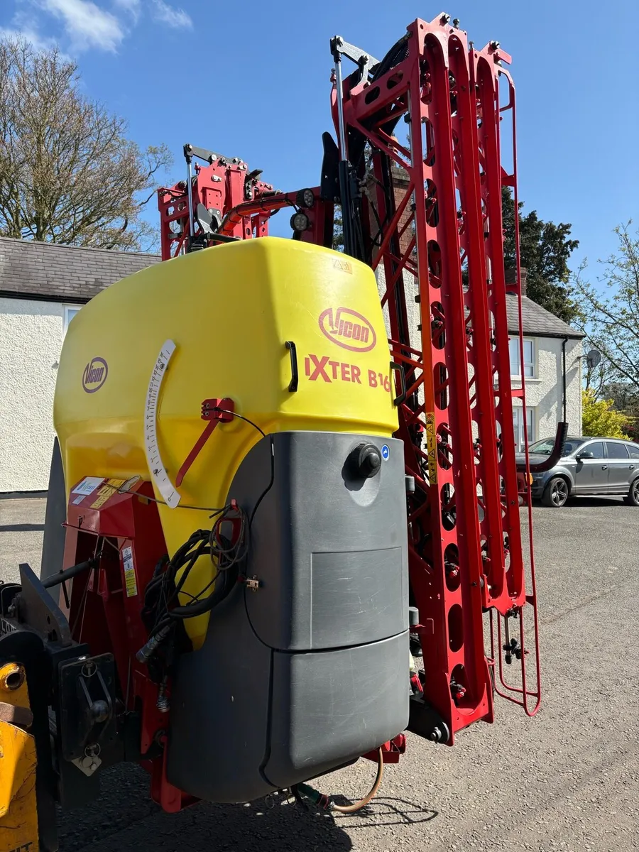 2018 Vicon 1600L 24m Sprayer - Image 3