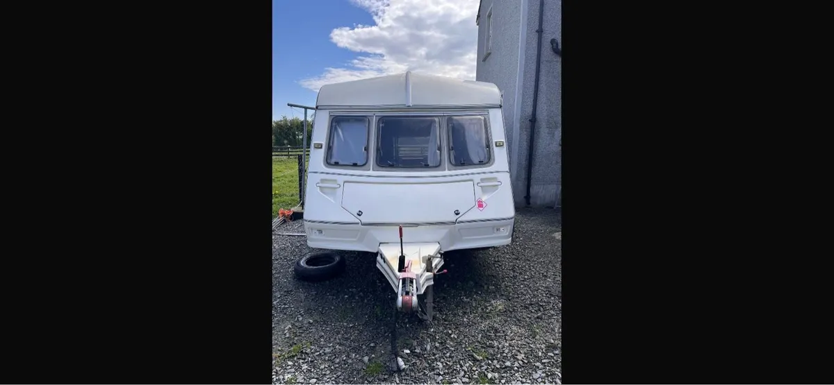 Caravan Dalesman 520 lb twin axel - Image 1