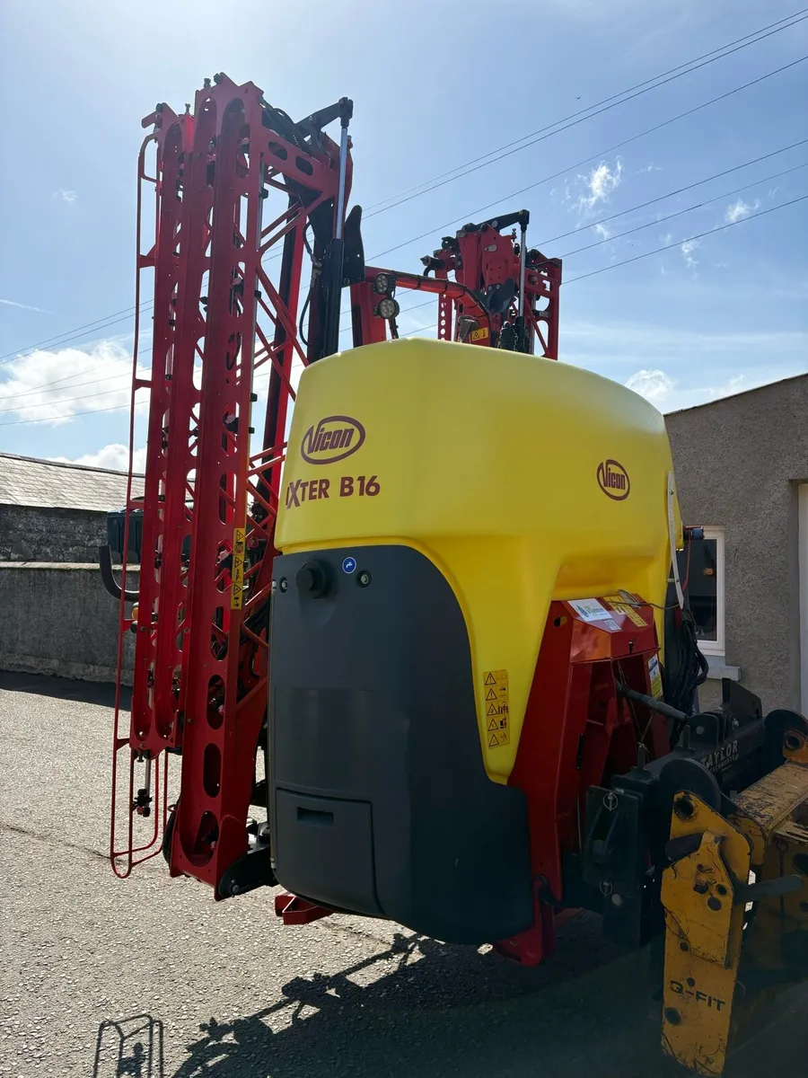 2018 Vicon 1600L 24m Sprayer - Image 1