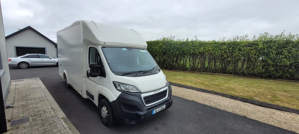 Peugeot Boxer 2018 Low Loader - Image 2