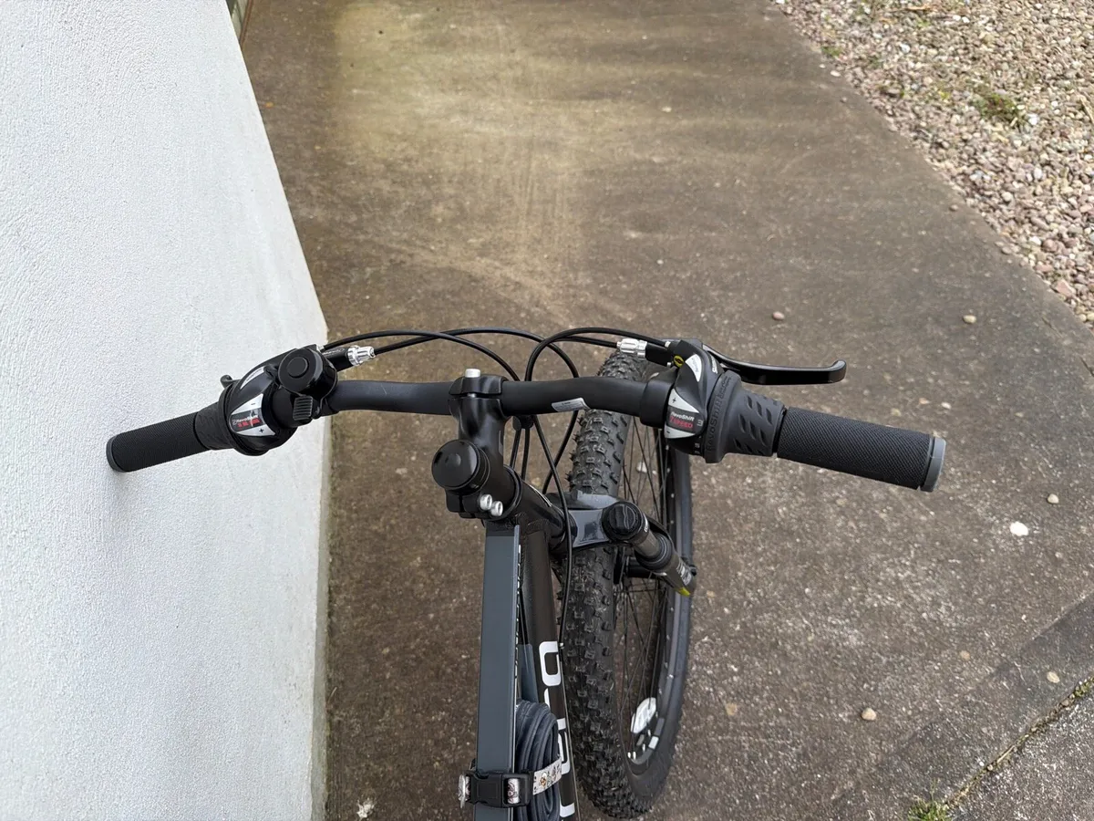 Carrera Kids Bike 24inch wheels - Image 4